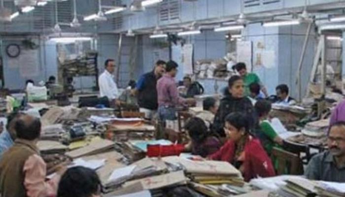 एससी/एसटी कर्मचारियों को मिलेगा प्रमोशन में आरक्षण, केंद्र सरकार ने जारी किया निर्देश एससी/एसटी कर्मचारियों को मिलेगा प्रमोशन में आरक्षण, केंद्र सरकार ने जारी किया निर्देश