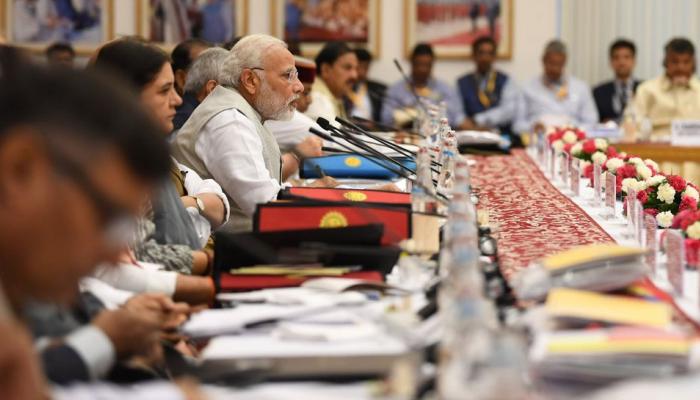 मिडिल क्लास कर रहा 'न्यू इंडिया 2022' का इंतजार, इसे डट कर करें पूरा; CM को पीएम का पैगाम मिडिल क्लास कर रहा 'न्यू इंडिया 2022' का इंतजार, इसे डट कर करें पूरा; CM को पीएम का पैगाम