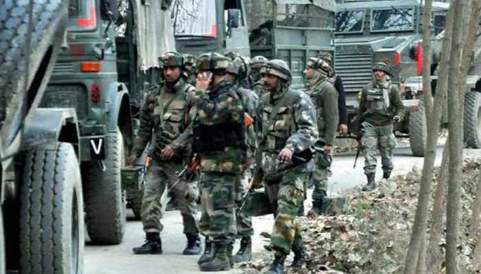 ISIS के इशारे पर सात महीनों से कश्मीर में आतंकी हमले करा रहा था 'दाऊद' ISIS के इशारे पर सात महीनों से कश्मीर में आतंकी हमले करा रहा था 'दाऊद'
