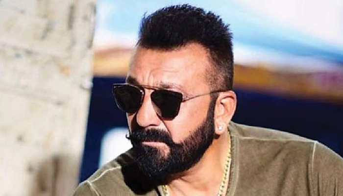 सामने आया चौंका देने वाला सच! लड़कियों को इंप्रेस करने के लिए संजय दत्त अपनाते थे यह ट्रिक सामने आया चौंका देने वाला सच! लड़कियों को इंप्रेस करने के लिए संजय दत्त अपनाते थे यह ट्रिक