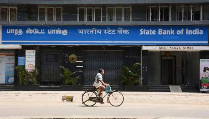 स्टेट बैंक ऑफ इंडिया (SBI) बंद करेगा 9 ब्रांच, कहीं आपका तो नहीं इनमें खाता? स्टेट बैंक ऑफ इंडिया (SBI) बंद करेगा 9 ब्रांच, कहीं आपका तो नहीं इनमें खाता?