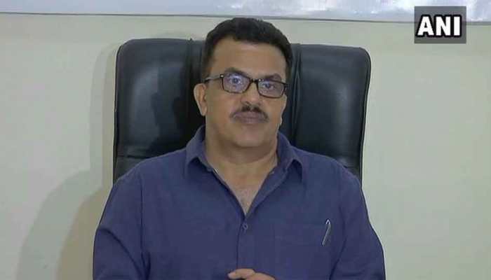 संजय निरुपम ने फिर उठाए सर्जिकल स्ट्राइक पर सवाल, वीडियाे आने के बाद भी कहा-फर्जी संजय निरुपम ने फिर उठाए सर्जिकल स्ट्राइक पर सवाल, वीडियाे आने के बाद भी कहा-फर्जी