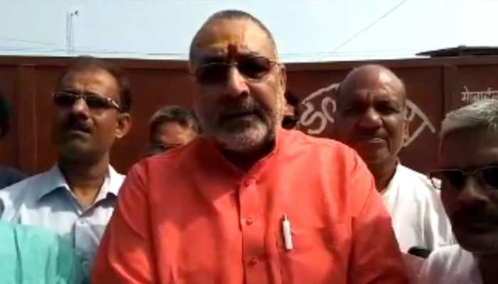 बिहारः गिरिराज सिंह ने शासन और प्रशासन पर लगाया हिंदुओं को दबाने का आरोप बिहारः गिरिराज सिंह ने शासन और प्रशासन पर लगाया हिंदुओं को दबाने का आरोप