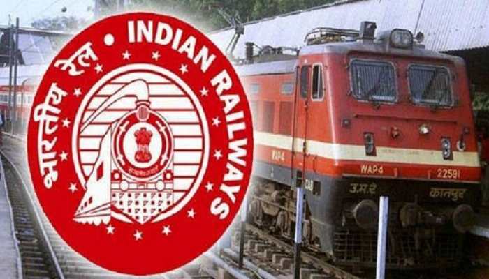 एक क्लिक में पढ़ें Railway के 90 हजार पदों के लिए एग्जाम डेट और एडमिट कार्ड से जुड़ी जानकारी एक क्लिक में पढ़ें Railway के 90 हजार पदों के लिए एग्जाम डेट और एडमिट कार्ड से जुड़ी जानकारी