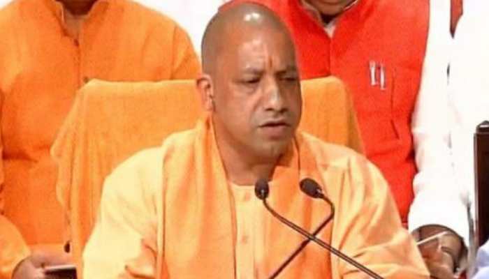 योगी सरकार का तोहफा, प्रदेश के 15 लाख कर्मचारियों का HRA दोगुना किया गया योगी सरकार का तोहफा, प्रदेश के 15 लाख कर्मचारियों का HRA दोगुना किया गया