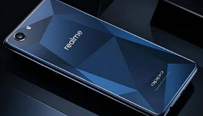 according to company oppo 4 lakh realme 1 phone have been sold according to company oppo 4 lakh realme 1 phone have been sold
