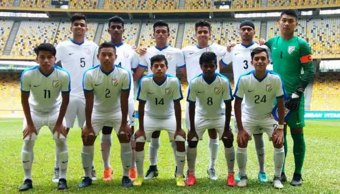 मैत्री फुटबॉल मैच: मलेशिया ने भारतीय टीम को 3-0 से हराया मैत्री फुटबॉल मैच: मलेशिया ने भारतीय टीम को 3-0 से हराया