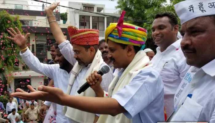 दिल्ली में बाल्मीकि समाज के एक बड़े नेता ने ज्वाइन की आप, जानें इनके बारे में दिल्ली में बाल्मीकि समाज के एक बड़े नेता ने ज्वाइन की आप, जानें इनके बारे में