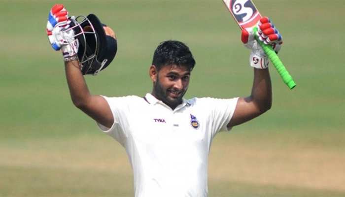 India vs Essex: अभ्यास मैच में वनडे स्टाइल में खेले ऋषभ पंत, 26 गेंदों पर उड़ा दिए 34 रन India vs Essex: अभ्यास मैच में वनडे स्टाइल में खेले ऋषभ पंत, 26 गेंदों पर उड़ा दिए 34 रन