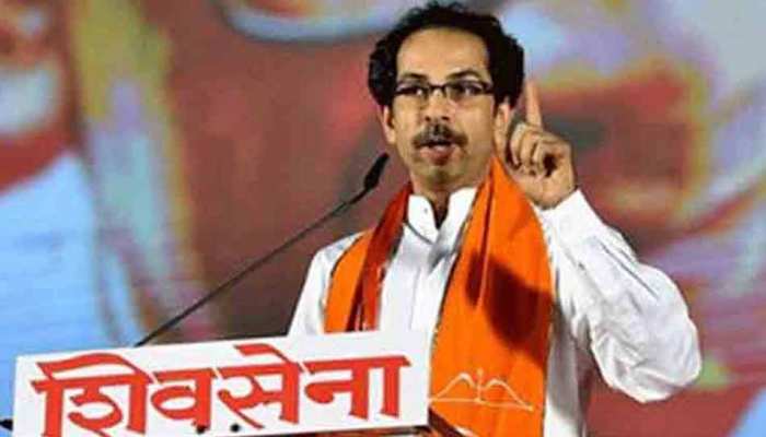 मराठा आरक्षण : शिवसेना का मोदी सरकार पर हमला, कहा- 'आंदोलन को कुचलना सरकार की नीति' मराठा आरक्षण : शिवसेना का मोदी सरकार पर हमला, कहा- 'आंदोलन को कुचलना सरकार की नीति'