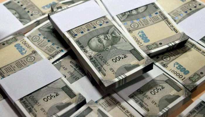 Top news of hindi and english newspaper Insurance companies have unclaimed Rs 15,000 crore Top news of hindi and english newspaper Insurance companies have unclaimed Rs 15,000 crore