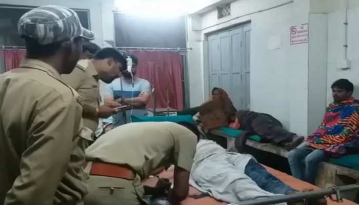 गुजरात: लूटपाट के शक में भीड़ ने पीट-पीटकर एक शख्स को मार डाला, एक अन्य घायल गुजरात: लूटपाट के शक में भीड़ ने पीट-पीटकर एक शख्स को मार डाला, एक अन्य घायल