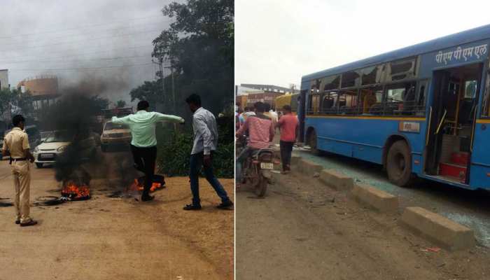 मराठा आंदोलन: पुणे-नासिक हाईवे पर बसों में तोड़फोड़, टायर फूंके, CM ने कहा- वापस नहीं होंगे मुकदमे मराठा आंदोलन: पुणे-नासिक हाईवे पर बसों में तोड़फोड़, टायर फूंके, CM ने कहा- वापस नहीं होंगे मुकदमे