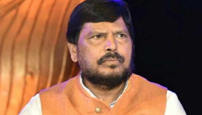 NDA से रामदास आठवले इस सीट से लड़ेंगे लोकसभा चुनाव, शिवसेना को देंगे चुनौती NDA से रामदास आठवले इस सीट से लड़ेंगे लोकसभा चुनाव, शिवसेना को देंगे चुनौती