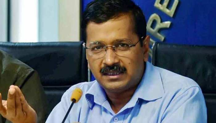 केजरीवाल सरकार का तोहफा, दिल्ली के स्कूलों और कॉलेजों में पढ़ने वाले स्टूडेंट्स को मिलेगा लाभ केजरीवाल सरकार का तोहफा, दिल्ली के स्कूलों और कॉलेजों में पढ़ने वाले स्टूडेंट्स को मिलेगा लाभ
