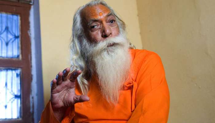 अयोध्या विवाद: संतों ने कहा SC/ST एक्ट की तरह राम मंदिर के लिए भी कानून बनाए सरकार अयोध्या विवाद: संतों ने कहा SC/ST एक्ट की तरह राम मंदिर के लिए भी कानून बनाए सरकार