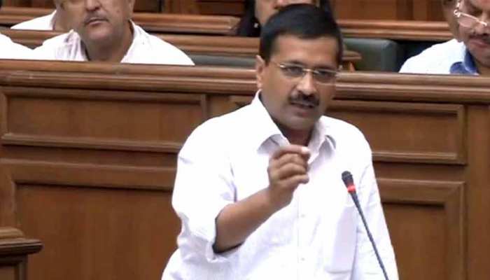 केजरीवाल सरकार का बड़ा फैसला, विधायक निधि 4 करोड़ से बढ़ाकर 10 करोड़ रुपये की केजरीवाल सरकार का बड़ा फैसला, विधायक निधि 4 करोड़ से बढ़ाकर 10 करोड़ रुपये की