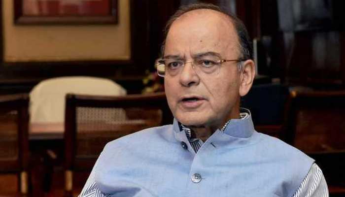 राफेल संबंधी आरोप बेबुनियाद और झूठ को फिर से झाड़-फूककर पेश करना है : अरुण जेटली राफेल संबंधी आरोप बेबुनियाद और झूठ को फिर से झाड़-फूककर पेश करना है : अरुण जेटली