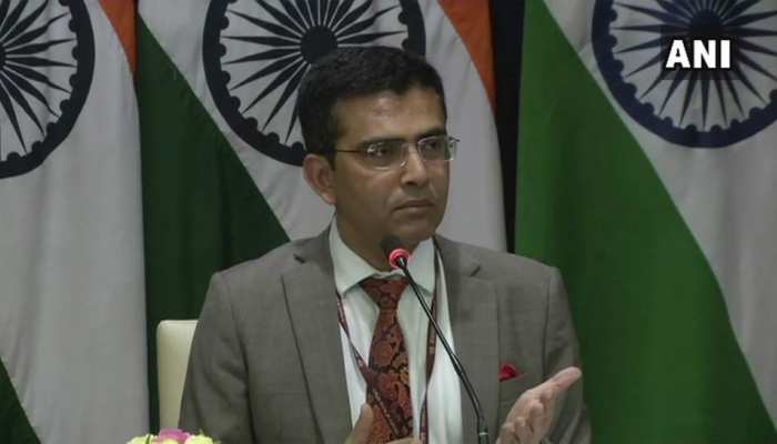 विदेश मंत्रालय ने कहा, 'NRC मुद्दे पर बांग्लादेश के साथ लगातार संपर्क में है भारत' विदेश मंत्रालय ने कहा, 'NRC मुद्दे पर बांग्लादेश के साथ लगातार संपर्क में है भारत'