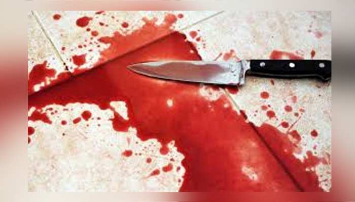 छतरपुरः आठवीं के स्टूडेंट ने क्लासमेट को मारा चाकू, हालत गंभीर छतरपुरः आठवीं के स्टूडेंट ने क्लासमेट को मारा चाकू, हालत गंभीर