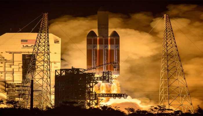 सूर्य को करीब से जानने के लिए NASA ने भेजा यान, जानें मिशन में क्या होगा खास सूर्य को करीब से जानने के लिए NASA ने भेजा यान, जानें मिशन में क्या होगा खास