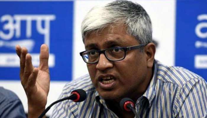 आम आदमी पार्टी से इस्तीफा देते हुए बीजेपी-आरएसएस के लिए ये क्या बोल गए आशुतोष आम आदमी पार्टी से इस्तीफा देते हुए बीजेपी-आरएसएस के लिए ये क्या बोल गए आशुतोष