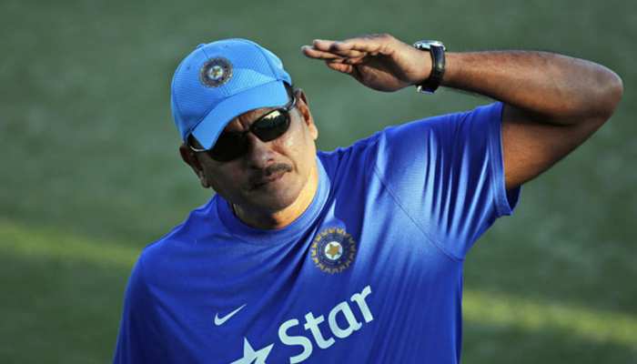 INDvsENG: कोच रवि शास्त्री ने टीम इंडिया को निराशा से उबरने के दिए ये टिप्स INDvsENG: कोच रवि शास्त्री ने टीम इंडिया को निराशा से उबरने के दिए ये टिप्स