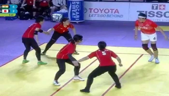 एशियाई खेल 2018 : भारतीय महिला कबड्डी टीम का विजयी आगाज, जापान को रौंदा एशियाई खेल 2018 : भारतीय महिला कबड्डी टीम का विजयी आगाज, जापान को रौंदा