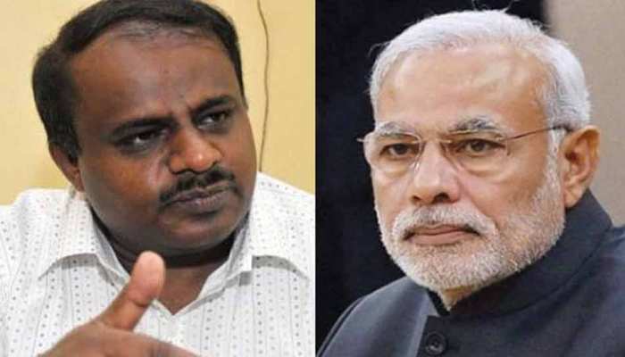 पीएम मोदी ने की कुमारस्वामी से फोन पर बात, 'दिया हरसंभव मदद का आश्वासन' पीएम मोदी ने की कुमारस्वामी से फोन पर बात, 'दिया हरसंभव मदद का आश्वासन'