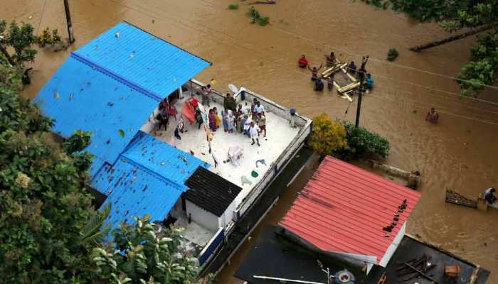 बकरीद के खर्च का 10 फीसद हिस्सा केरल बाढ़ पीड़ितों के लिए देने की अपील बकरीद के खर्च का 10 फीसद हिस्सा केरल बाढ़ पीड़ितों के लिए देने की अपील