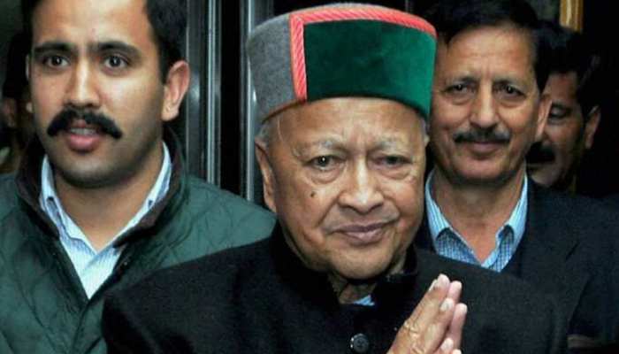 मनी लांड्रिंग केस में वीरभद्र सिंह के बेटे विक्रमादित्य को राहत, कोर्ट से मिली जमानत मनी लांड्रिंग केस में वीरभद्र सिंह के बेटे विक्रमादित्य को राहत, कोर्ट से मिली जमानत