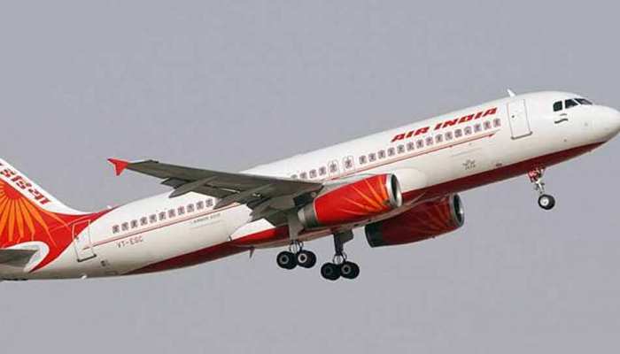 केरल: बाढ़ में फंसे लोगों और उनके परिजनों के लिए जरूरी खबर, कोच्चि से शुरू हुई हवाई सेवा केरल: बाढ़ में फंसे लोगों और उनके परिजनों के लिए जरूरी खबर, कोच्चि से शुरू हुई हवाई सेवा