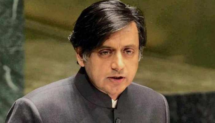 केरल की मदद के लिए फंड जुटाने विदेश जाएंगे शशि थरूर, न्यायालय से मिली अनुमति केरल की मदद के लिए फंड जुटाने विदेश जाएंगे शशि थरूर, न्यायालय से मिली अनुमति