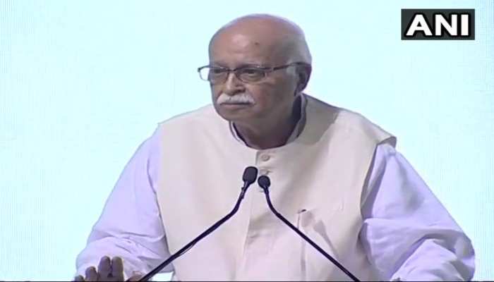 मेरी किताब के विमोचन में जब नहीं आ सके अटल, तो मुझे गहरी पीड़ा हुईः आडवाणी मेरी किताब के विमोचन में जब नहीं आ सके अटल, तो मुझे गहरी पीड़ा हुईः आडवाणी