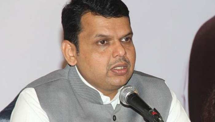 केरल में बाढ़ पीड़ितों की मदद के लिये आगे आई महाराष्ट्र सरकार, मेडिकल टीम भेजी गई केरल में बाढ़ पीड़ितों की मदद के लिये आगे आई महाराष्ट्र सरकार, मेडिकल टीम भेजी गई