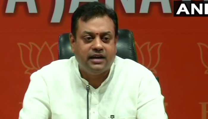 कांग्रेस के लिए हमारे आर्मी चीफ 'सड़क के गुंडे', पाक आर्मी चीफ 'सोने दे मुंडे' : संबित पात्रा कांग्रेस के लिए हमारे आर्मी चीफ 'सड़क के गुंडे', पाक आर्मी चीफ 'सोने दे मुंडे' : संबित पात्रा