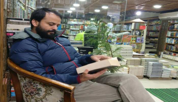 जानें, आम आदमी पार्टी 'छोड़ने' पर आशीष खेतान ने ट्विटर पर क्यों कहा- 'बस इतना ही' जानें, आम आदमी पार्टी 'छोड़ने' पर आशीष खेतान ने ट्विटर पर क्यों कहा- 'बस इतना ही'