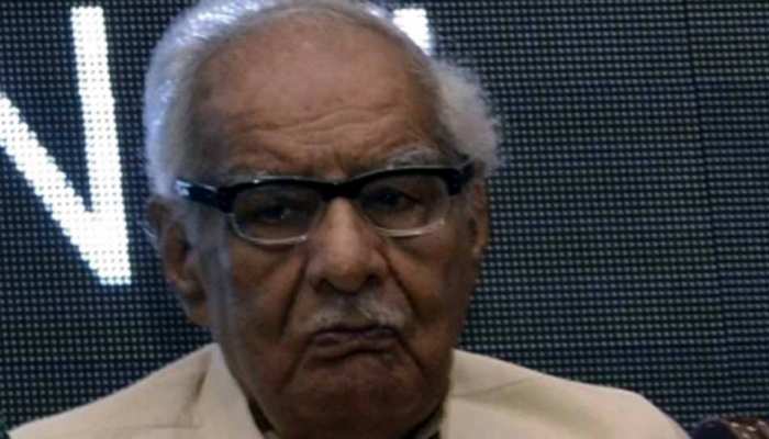 वरिष्ठ पत्रकार कुलदीप नैयर का निधन, एडिटर्स गिल्ड ने इन शब्दों में किया याद वरिष्ठ पत्रकार कुलदीप नैयर का निधन, एडिटर्स गिल्ड ने इन शब्दों में किया याद