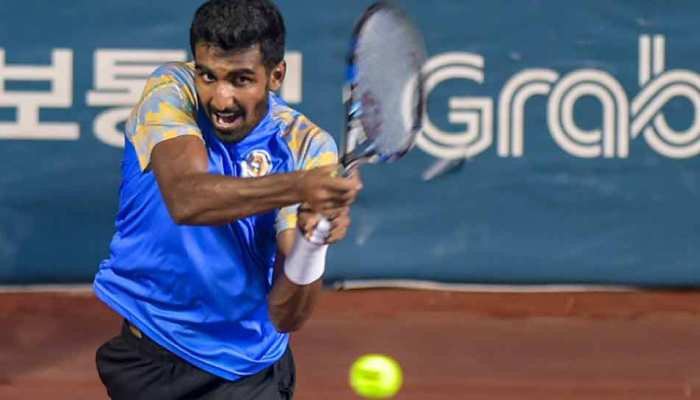 Asian Games 2018 : प्रजनेश ने टेनिस में दिलाया तीसरा मेडल, ब्रॉन्ज जीता Asian Games 2018 : प्रजनेश ने टेनिस में दिलाया तीसरा मेडल, ब्रॉन्ज जीता