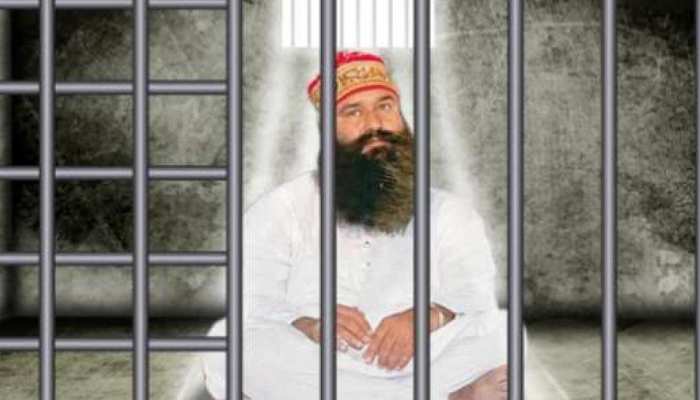 Gurmeet Ram Rahim loses 13 kg weight in 12 months of jail Gurmeet Ram Rahim loses 13 kg weight in 12 months of jail