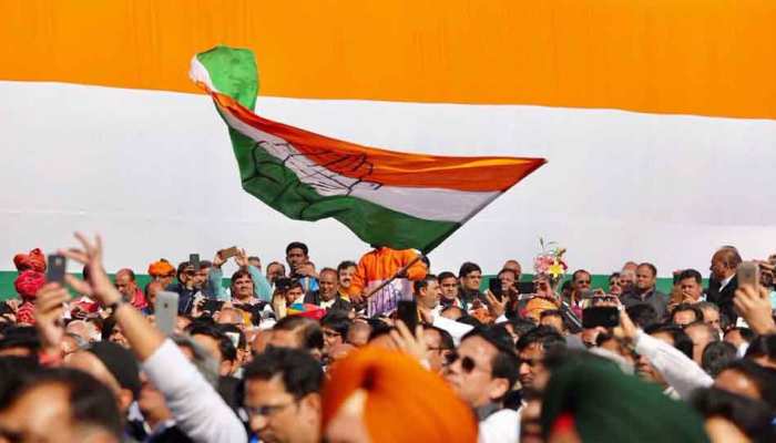 हरियाणा कांग्रेस: हुड्डा से नाराज इस कांग्रेसी नेता ने चुनाव से पहले ठोकी मुख्यमंत्री पद की दावेदारी हरियाणा कांग्रेस: हुड्डा से नाराज इस कांग्रेसी नेता ने चुनाव से पहले ठोकी मुख्यमंत्री पद की दावेदारी