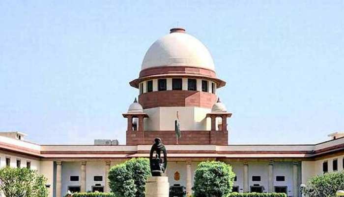 जम्मू-कश्मीर के अनुच्छेद 35A के खिलाफ नई याचिका पर SC में टली सुनवाई जम्मू-कश्मीर के अनुच्छेद 35A के खिलाफ नई याचिका पर SC में टली सुनवाई
