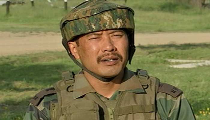 सेना की कोर्ट ऑफ इंक्वायरी में श्रीनगर होटल मामले में मेजर गोगोई दोषी करार सेना की कोर्ट ऑफ इंक्वायरी में श्रीनगर होटल मामले में मेजर गोगोई दोषी करार