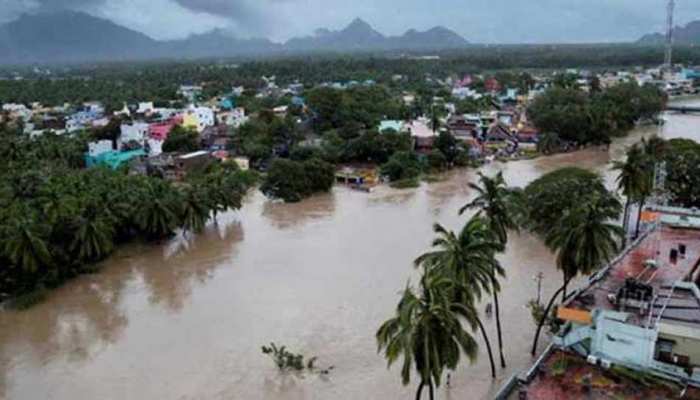 केरल की बाढ़ में 483 लोगों की मौत हुई, 14 लोग अभी भी लापता केरल की बाढ़ में 483 लोगों की मौत हुई, 14 लोग अभी भी लापता
