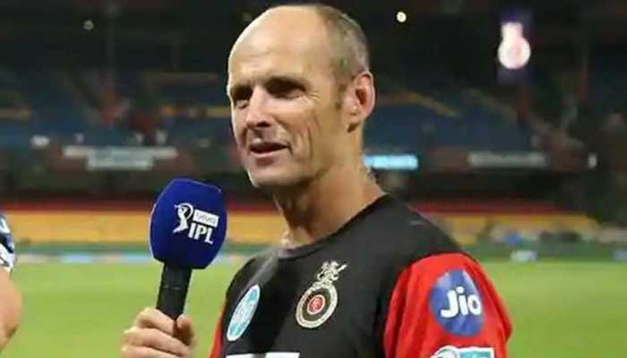डेनियल विटोरी की जगह लेंगे गैरी कर्स्टन, आरसीबी के मुख्य कोच होंगे डेनियल विटोरी की जगह लेंगे गैरी कर्स्टन, आरसीबी के मुख्य कोच होंगे