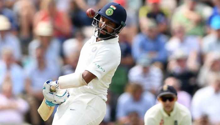 ENGvsIND: चौथे टेस्ट के दूसरे सेशन में लड़खड़ाई भारतीय पारी, पुजारा ने संभाला मोर्चा ENGvsIND: चौथे टेस्ट के दूसरे सेशन में लड़खड़ाई भारतीय पारी, पुजारा ने संभाला मोर्चा