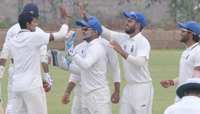 DDCA ने लॉन्स क्लूजनर को बनाया दिल्ली रणजी टीम का सलाहकार कोच DDCA ने लॉन्स क्लूजनर को बनाया दिल्ली रणजी टीम का सलाहकार कोच