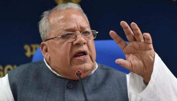SC/ST एक्ट के खिलाफ BJP के इस वरिष्ठ सांसद ने भी खोला मोर्चा, कहा- 'पुनर्विचार हो' SC/ST एक्ट के खिलाफ BJP के इस वरिष्ठ सांसद ने भी खोला मोर्चा, कहा- 'पुनर्विचार हो'