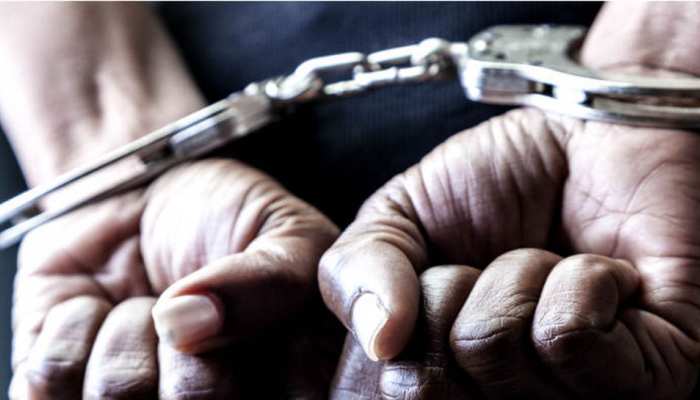 यूपी में पेपर लीक करने वालों की खैर नहीं, लगेगा रासुका, सालभर तक नहीं मिल सकेगी बेल यूपी में पेपर लीक करने वालों की खैर नहीं, लगेगा रासुका, सालभर तक नहीं मिल सकेगी बेल