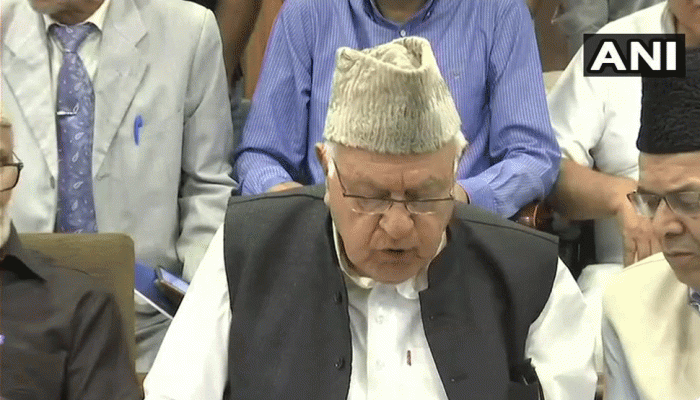महबूबा के बाद फारूक अब्दुल्ला की चेतावनी, 35(A) पर सरकार स्पष्ट करे स्थिति, नहीं तो... महबूबा के बाद फारूक अब्दुल्ला की चेतावनी, 35(A) पर सरकार स्पष्ट करे स्थिति, नहीं तो...